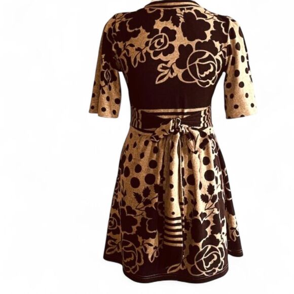 Vintage Forever 21 Y2K Neutral Tan & Black Mixed Media Knit Babydoll Mini Dress - Picture 6 of 9